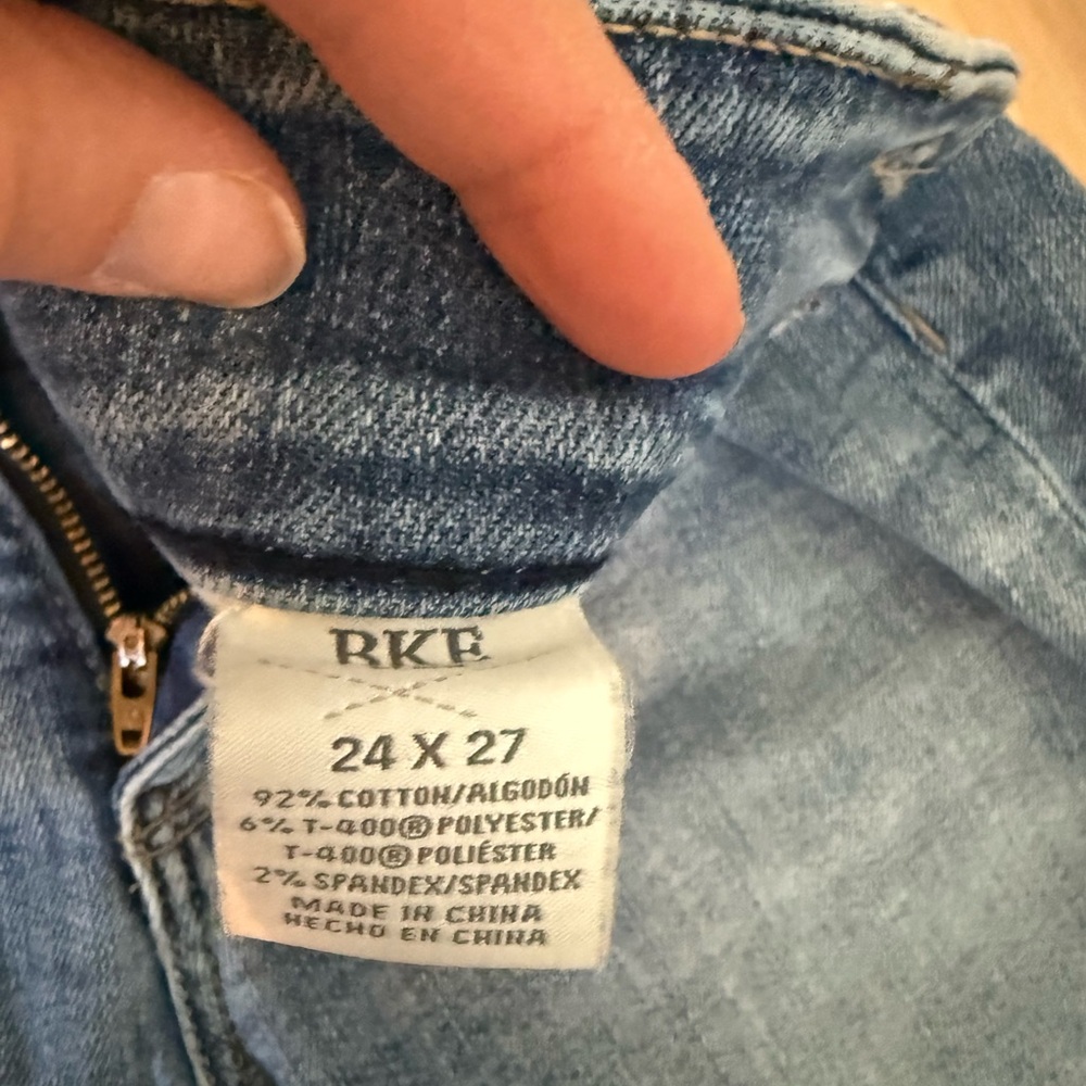 BKE Light Blue Ripped Skinny Jeans - Picture 8 of 9